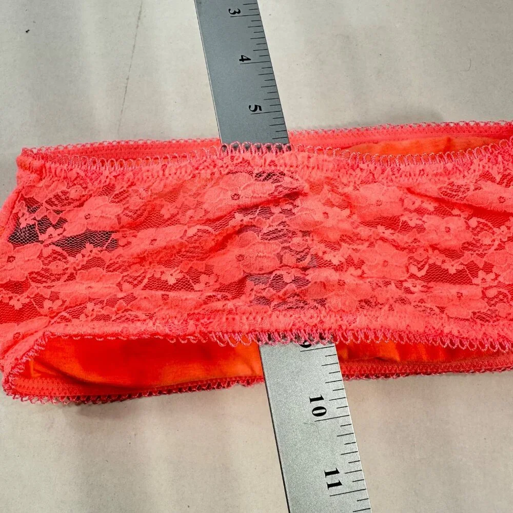 Unbranded Women's Size Medium/Large Bandeau Bra Removable Padding Coral Preowned
